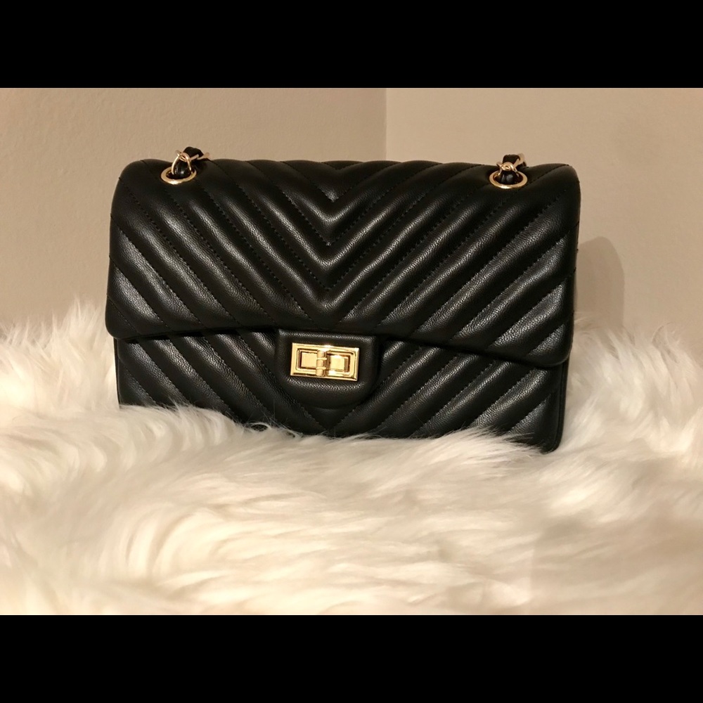 🚨SALE🚨Luxurious Quilted Shoulder Bag